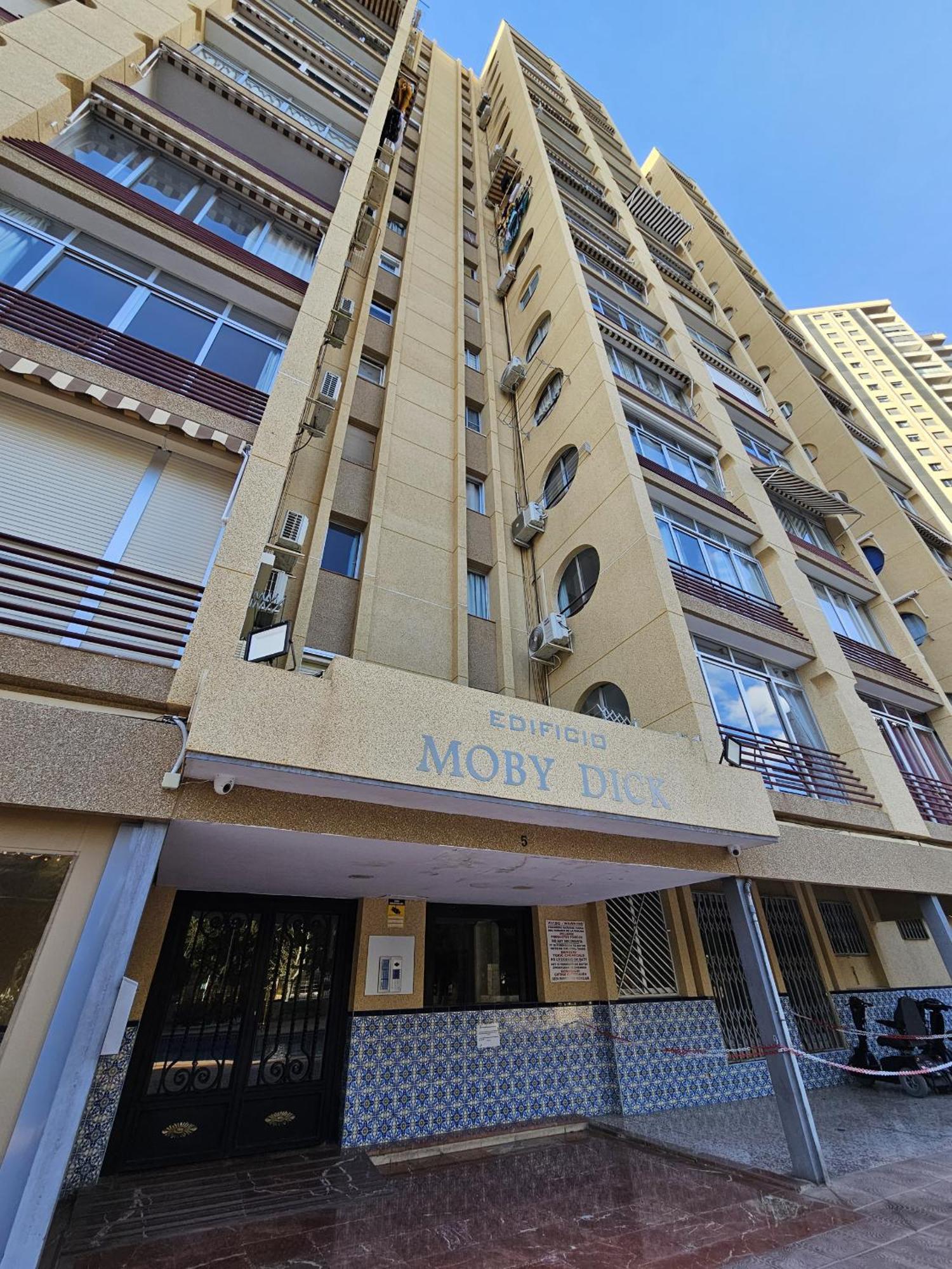 Apartamento Moby Dick If เบนิดอร์ม ภายนอก รูปภาพ